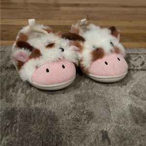 Adorable Cow-Themed Kids Shoes